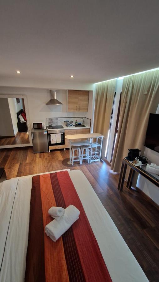 Apartamento Los Pedregales Алаурін-ель-Гранде Екстер'єр фото