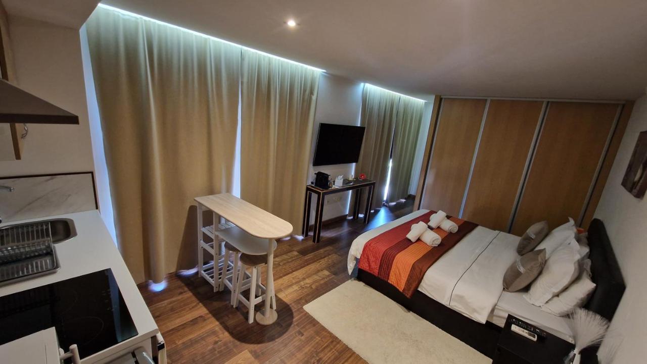 Apartamento Los Pedregales Алаурін-ель-Гранде Екстер'єр фото