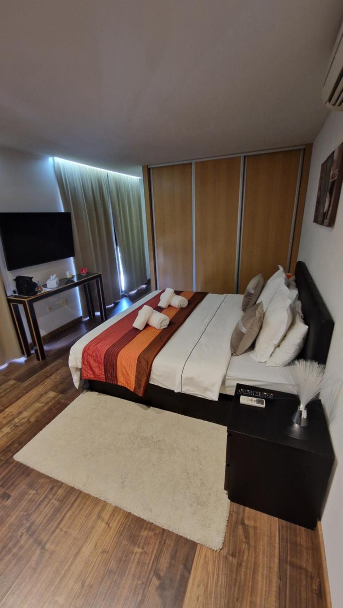 Apartamento Los Pedregales Алаурін-ель-Гранде Екстер'єр фото